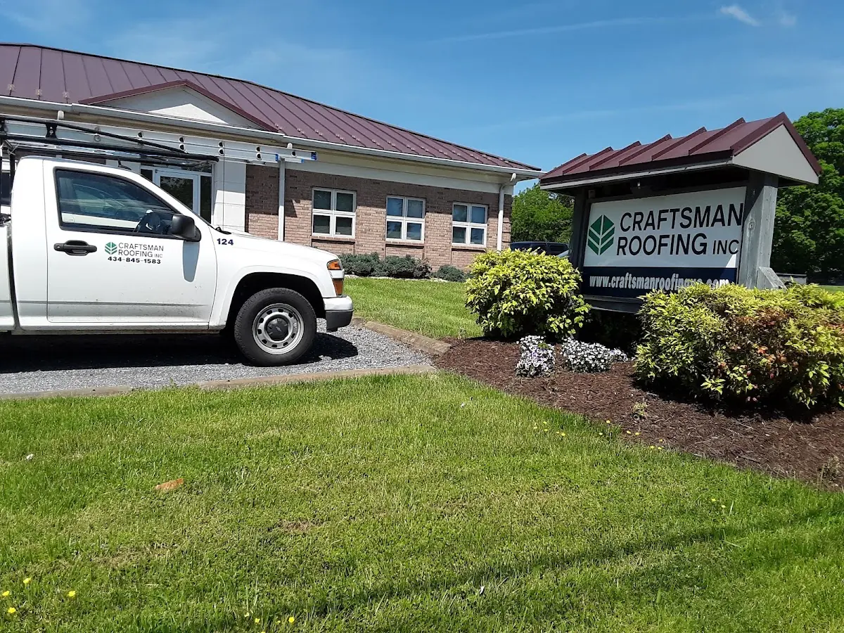 Quality Hail Damage Roof Repair by experienced craftsmen in Oak Ridge